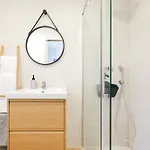 Charming Townhouse With Parking In 拉拉古纳