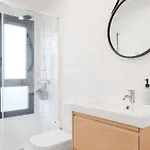Charming Townhouse With Parking In
