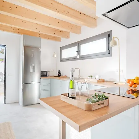 Charming Townhouse With Parking In 拉拉古纳